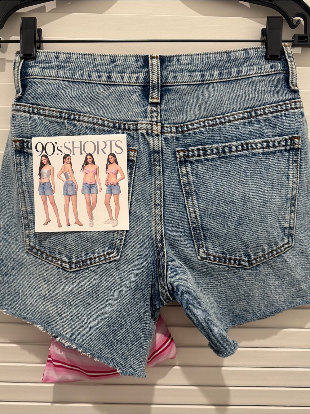 90's High-Waist Denim Jean Shorts with Pink Lining - Picture 5 of 9